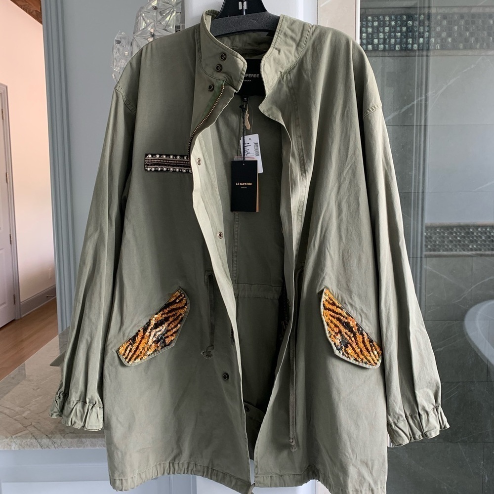 LE SUPERBE Hotel California Sequin Back Anorak - Picture 4 of 13